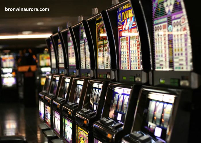 Explore The World of Dingdong Togel Slots at Messipoker